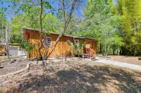 Fire Pit & Boat Dock: Peaceful Dunnellon Cabin! - Alojamientos