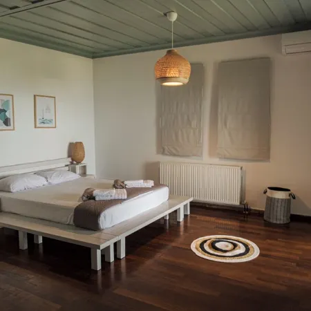 Villa with Private Pool and Beautiful Aegean Sea Views