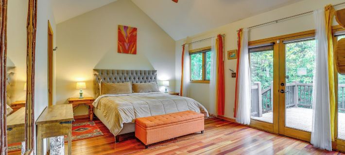 Frisco River Gem Close to Slopes, Trails and Main St Hotels in Frisco