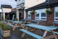 Kingstown Hotel by Greene King Inns - parking