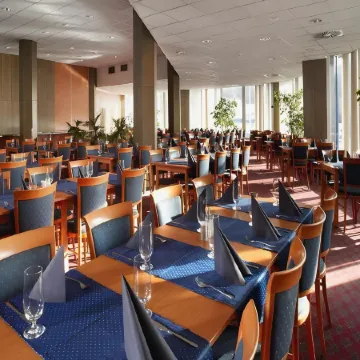 Orea Hotel Pyramida Praha Отели рядом с Аэропорт Вацлав Гавел