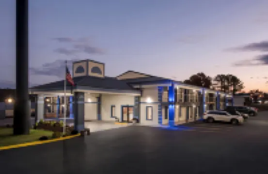 Days Inn by Wyndham Cleveland TN
