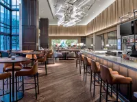 Marriott Dallas Uptown Hotels near Katy Trail