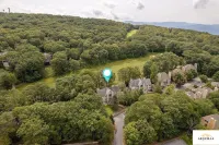 Wintergreen Ski Retreat, Cozy Condo Near Slopes & Devils Knob Golf