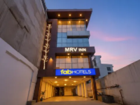 FabHotel MRV Inn - Nr. Express Avenue Mall & Spencer Plaza Mall โรงแรมในเจนไน