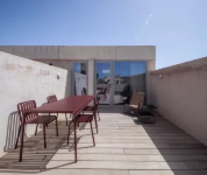 Stilla, 6, Triq San Lazzru