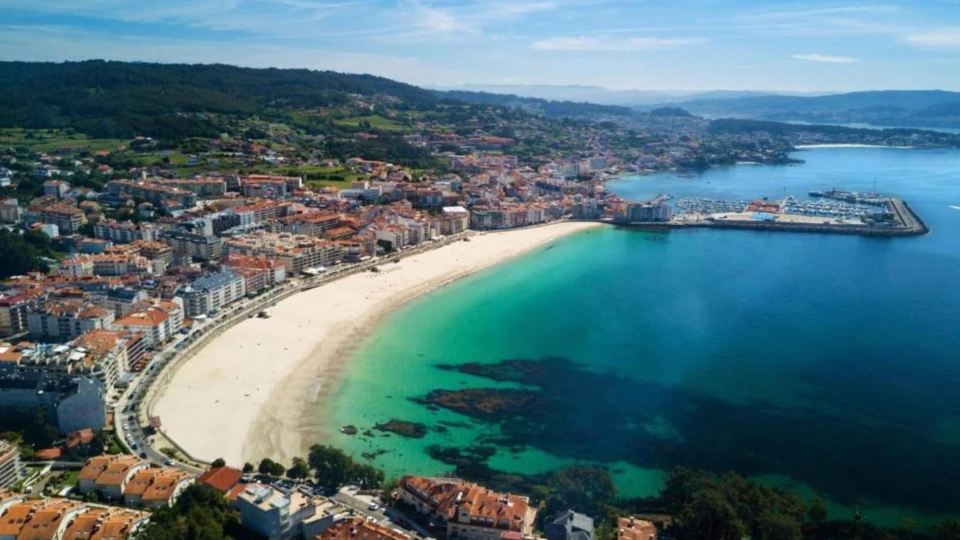 Holiday Home in Redondela with Sea Views