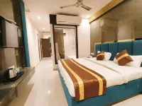 Hotel CJ International - balcony