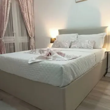 Modern & Stylish Retreat 15 Mins to Central London