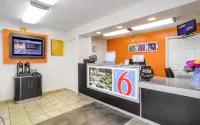 Motel 6 Medford, or - North