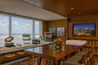 The Westin at the Woodlands® - breakfast