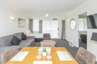 Kings Court Motel - Parkplatz