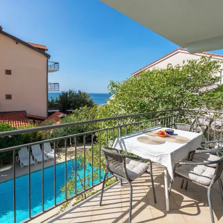 Apartments Ljiljana
