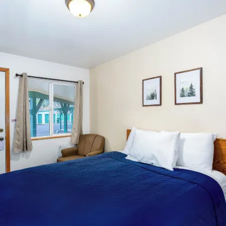 Cascade Motel