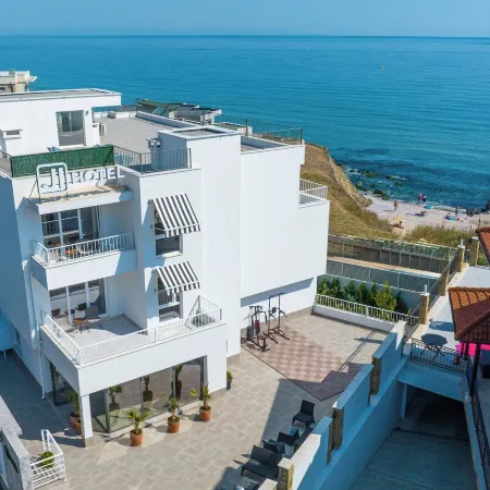 JI Hotel