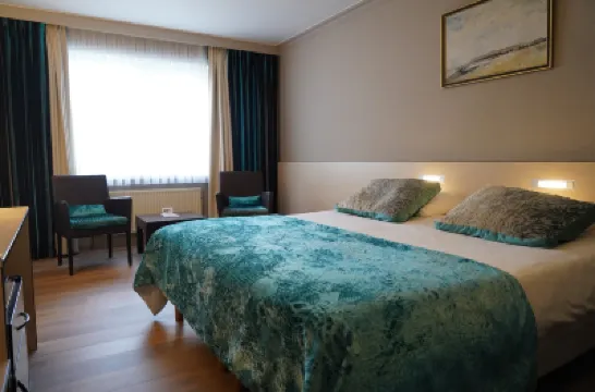 Hotel Prins Boudewijn Hotels near Knokke