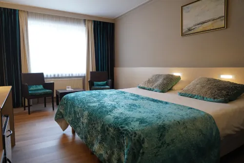 Hotel Prins Boudewijn - Parkplatz