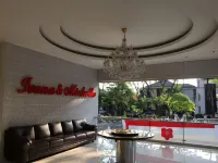 I&M Hotel Billiard