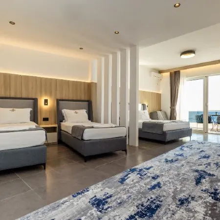 Continental Hotel