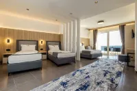 Continental Hotel - Beach