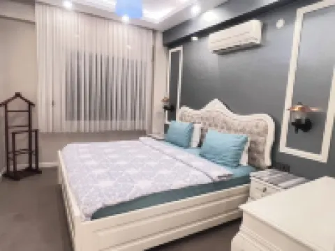 Lion Park Suites & Residence Hotel