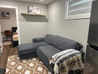 Cozy Furnished 1BR Suite in Regina