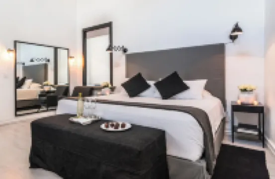 庫埃納瓦卡拉斯卡薩斯民宿 Spa 餐廳精品酒店