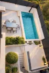 Wind Rose Apartments-Beachfront - Homestays