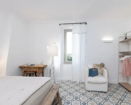 La Bâtisse en Blanc Hotels in Vallauris