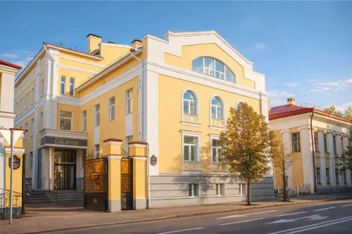 Karl House Apart-Hotel