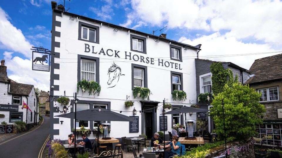 Black Horse Hotel