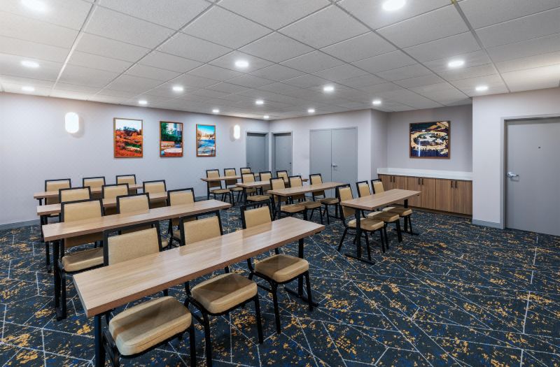 Hampton Inn & Suites by Hilton Tomball Houston NW photo 5