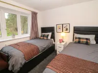 2 Carr Farm Close Hotels in Glossop