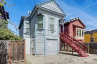 Explore the East Bay! Family-Friendly Home w/ Yard - Kitchens
