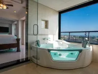 Royal Hotel Hotels in Yomitan