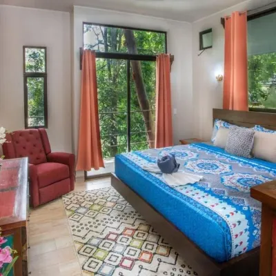 Hotel Casa del Arbol Manuel Antonio - Adults Only โรงแรมใกล้หาด Manuel Antonio