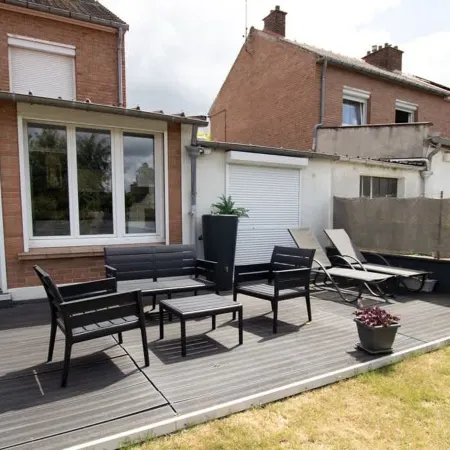 Maison Familiale 4p Avec Jardin