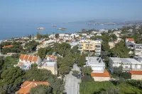 Saronida Coastal Escape 2BR Apartment