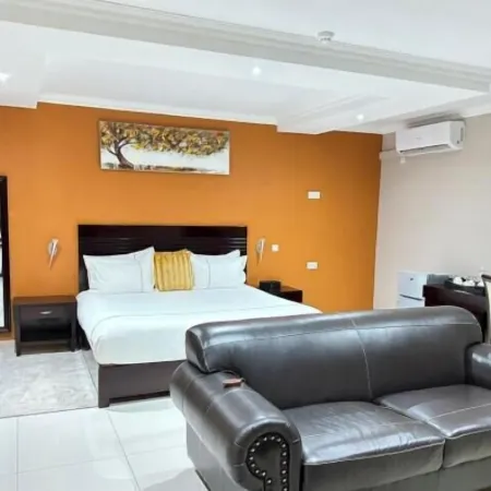 Voyager Inn Hotel