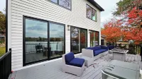 Lakeside Serenity by AvantStay Lakefront Newly Built Deck w Views