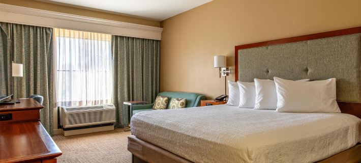 Hampton Inn Charleston/Daniel Island Hotels in Charleston