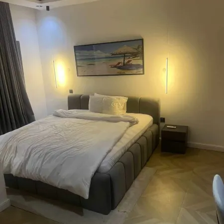 JOYZY HAVEN LUXURY SERVICE APARTMENT