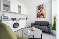 C-Side Deluxe Studios with Balconies in Finikoudes - Apartment