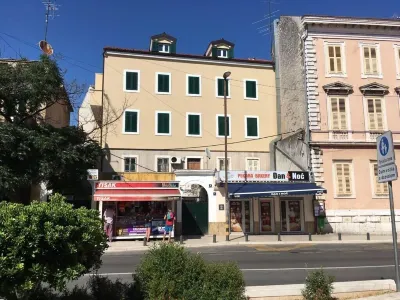 Apartments and Rooms Adriatic Suites Hotels in 