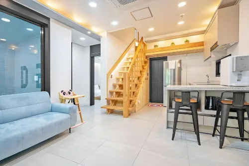 Millyang Ajur Kids Poolvilla - parking