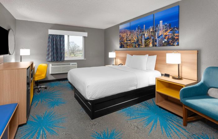 Days Inn by Wyndham Waukegan