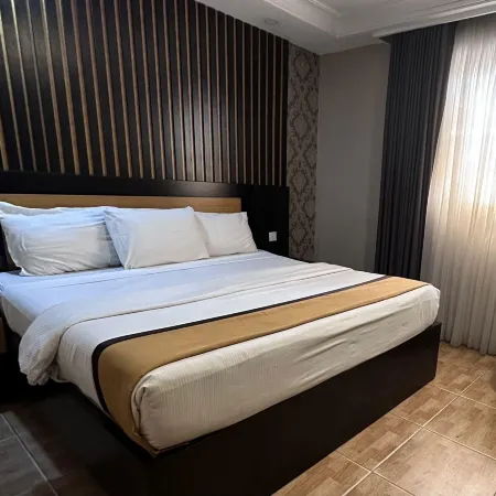 Msquare Hotel Gra