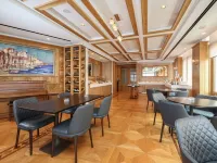 Porto Veneziano Hotel