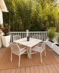 Hamptons Retreat • Hot Tub • Minutes to Beaches