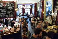 The Flying Pig Downtown - sarapan